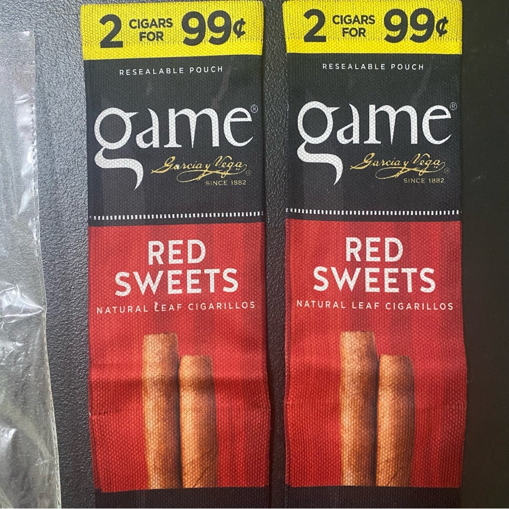 Garcia Game Cigar Wraps socks brand new never worn!